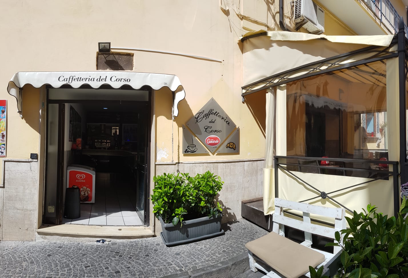 Sessa A. – Attività bar ” Caffetteria del Corso “